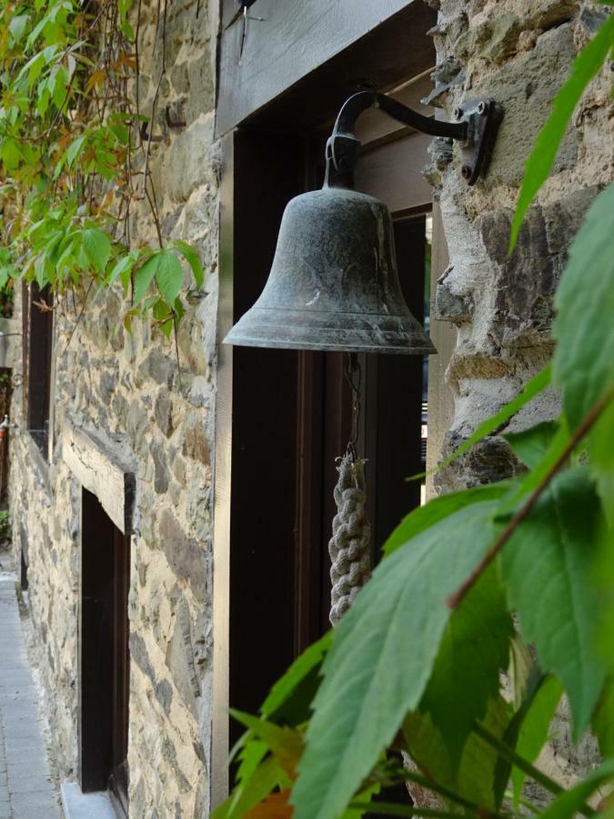 Le Heron Houffalize Exterior foto